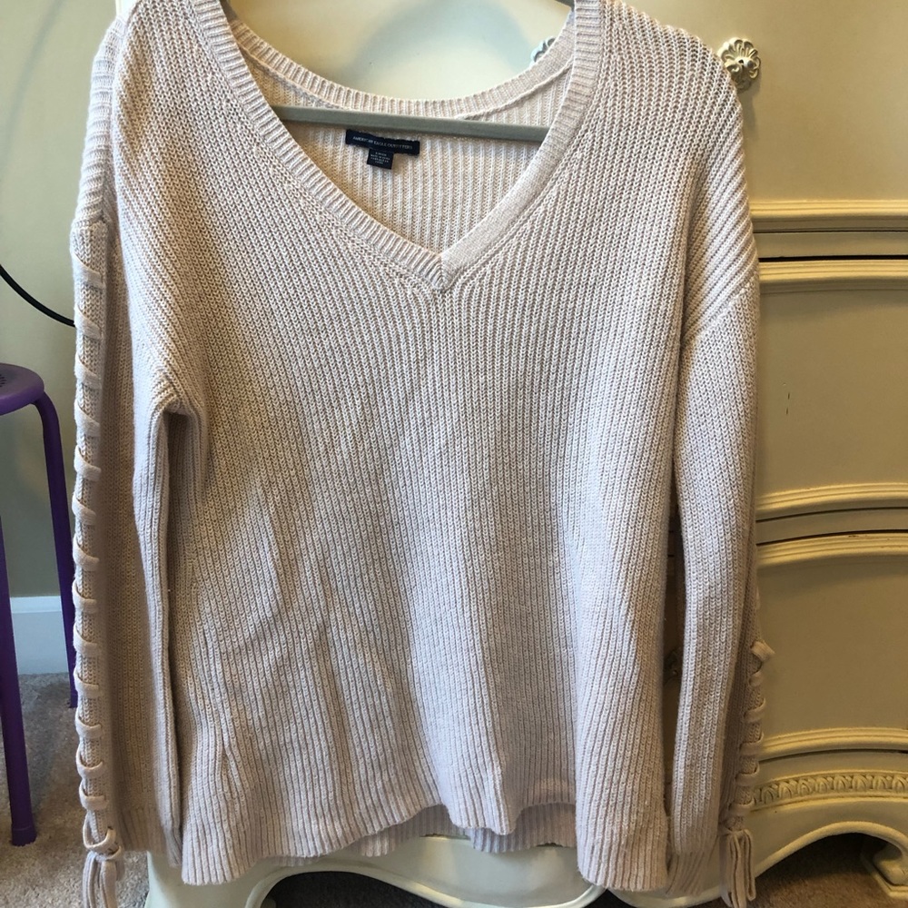 American Eagle Sweater